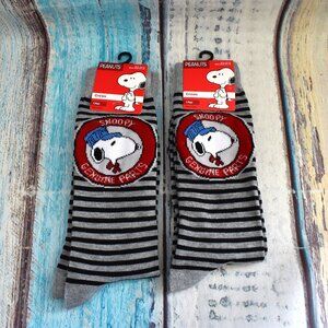 2 PAIRS - Unisex Peanuts Snoopy Crews Stripe SIZE 10-13 Gray NEW